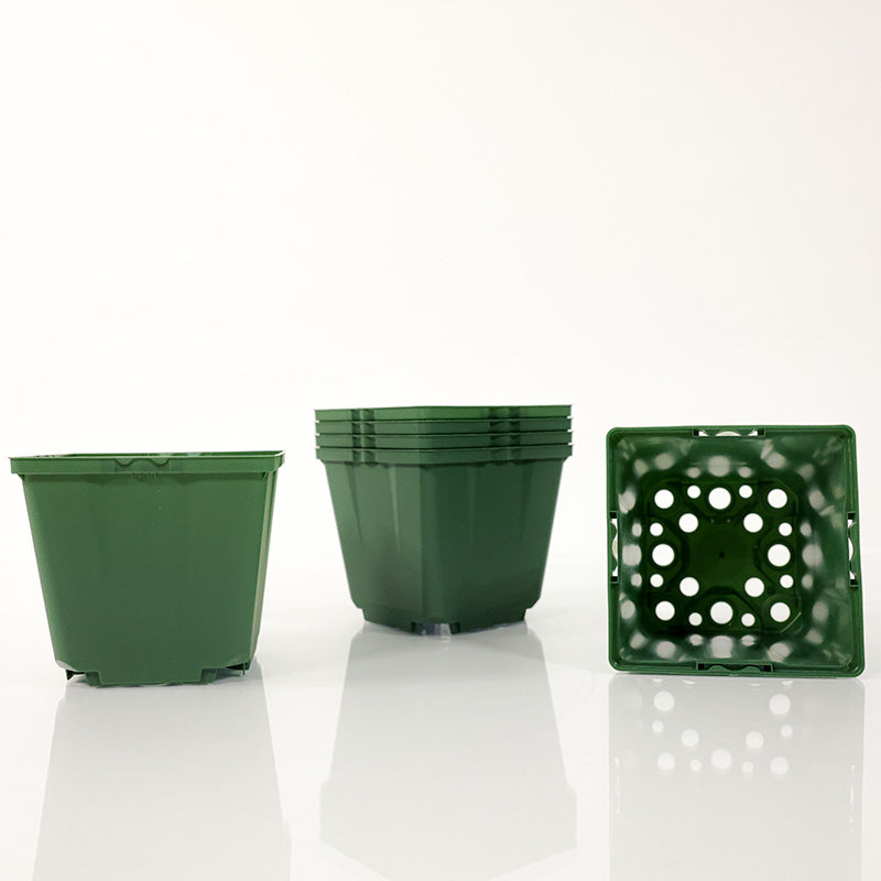 green plastic plant pots Dillen 4.5" Square Pot HARD GOOD / Case of 660 / NA